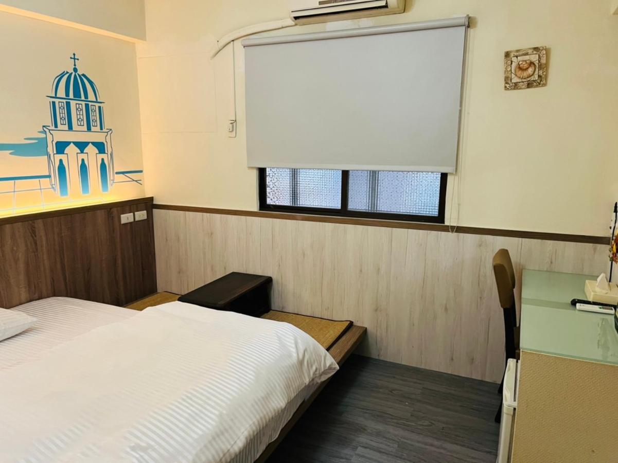 Love Feng Jia Apartment Hotel Taichung Buitenkant foto