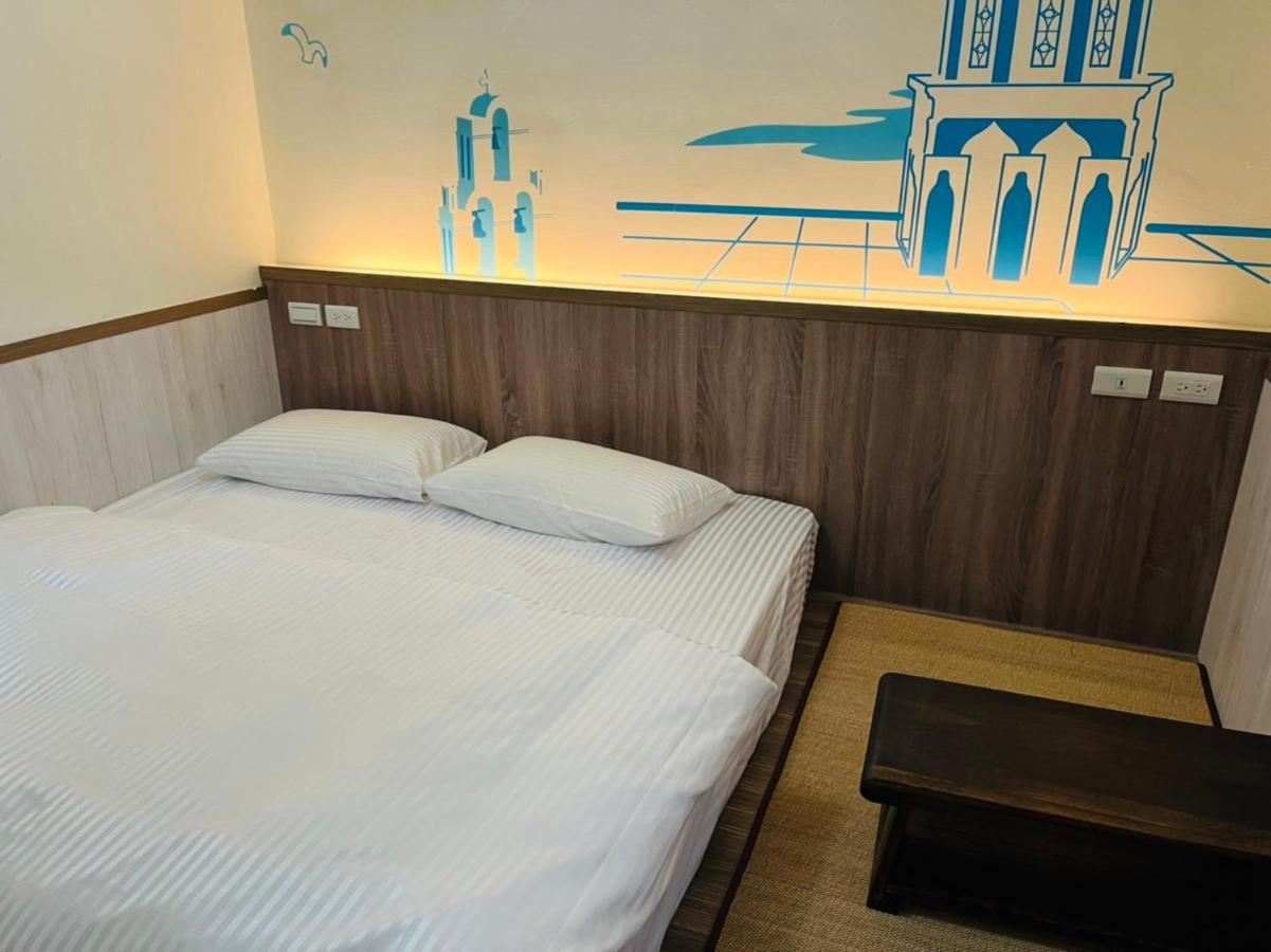 Love Feng Jia Apartment Hotel Taichung Buitenkant foto