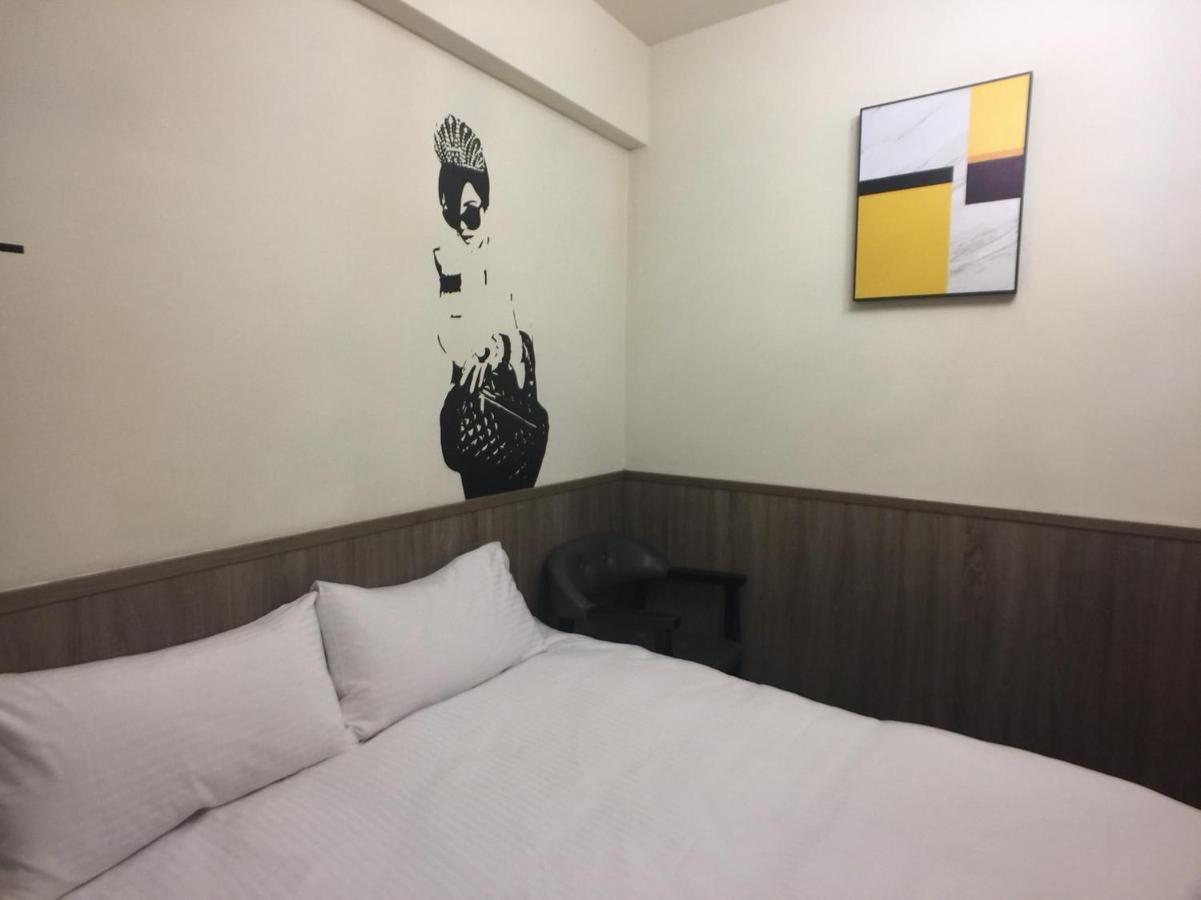 Love Feng Jia Apartment Hotel Taichung Buitenkant foto