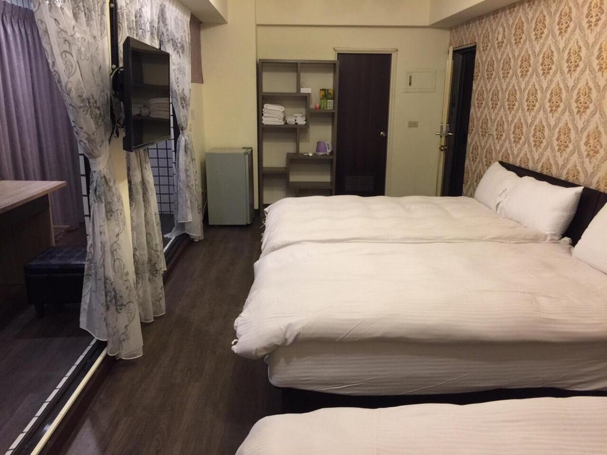 Love Feng Jia Apartment Hotel Taichung Buitenkant foto