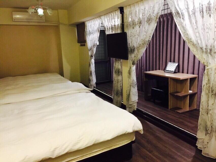 Love Feng Jia Apartment Hotel Taichung Buitenkant foto
