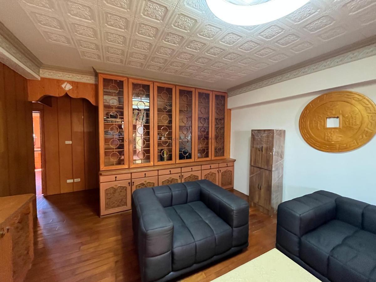 Love Feng Jia Apartment Hotel Taichung Buitenkant foto