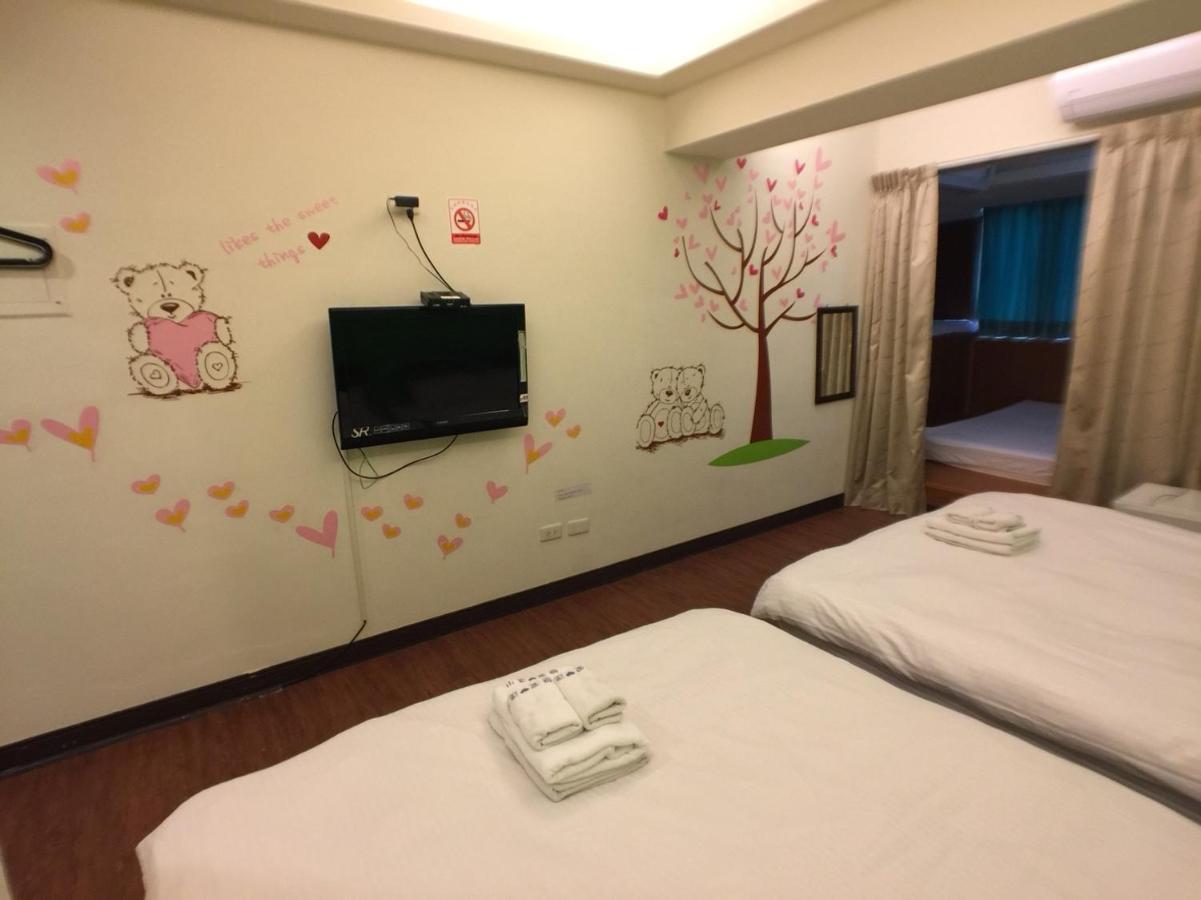 Love Feng Jia Apartment Hotel Taichung Buitenkant foto