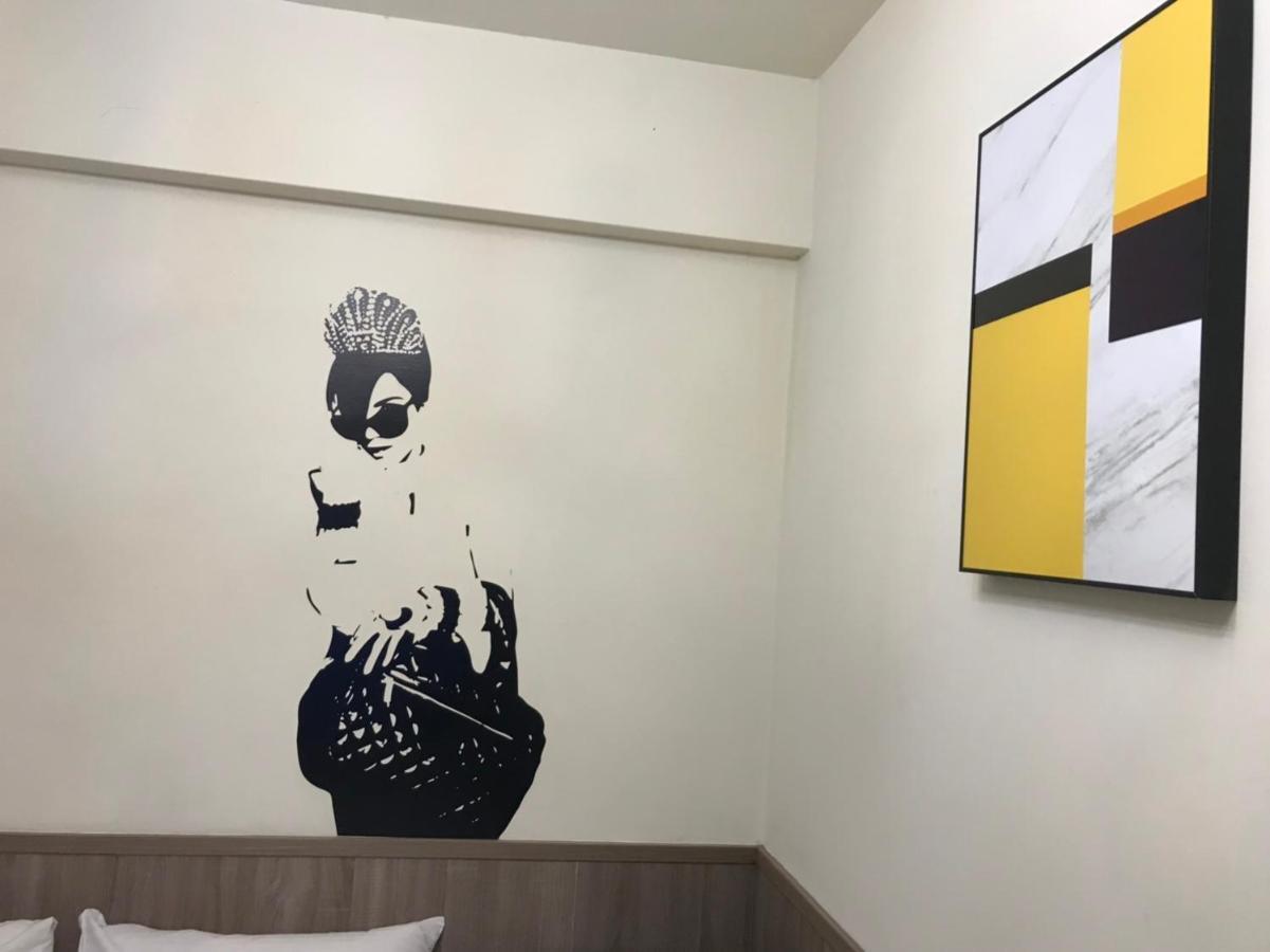 Love Feng Jia Apartment Hotel Taichung Buitenkant foto