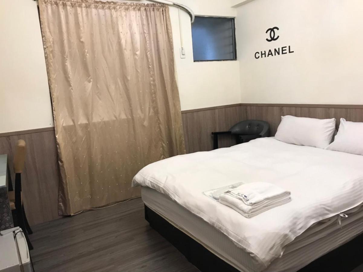 Love Feng Jia Apartment Hotel Taichung Buitenkant foto