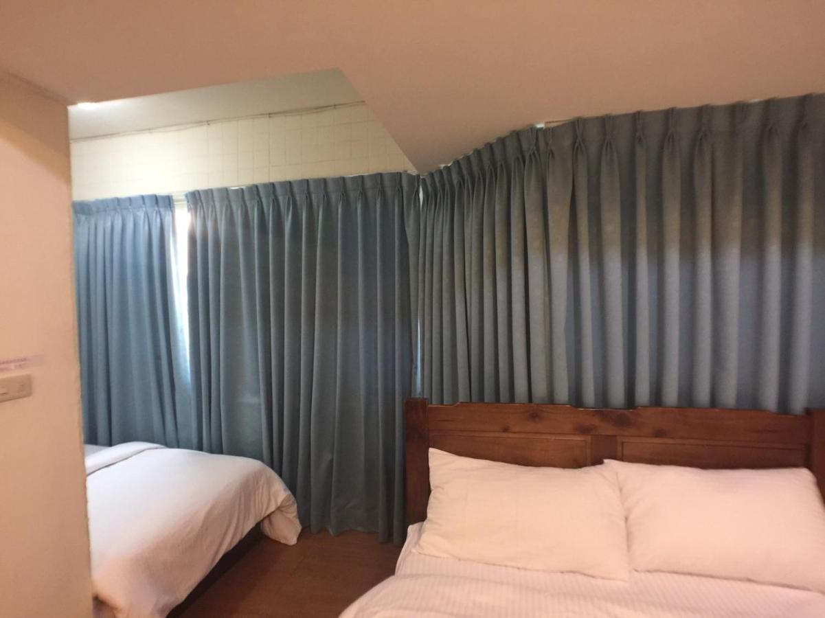 Love Feng Jia Apartment Hotel Taichung Buitenkant foto