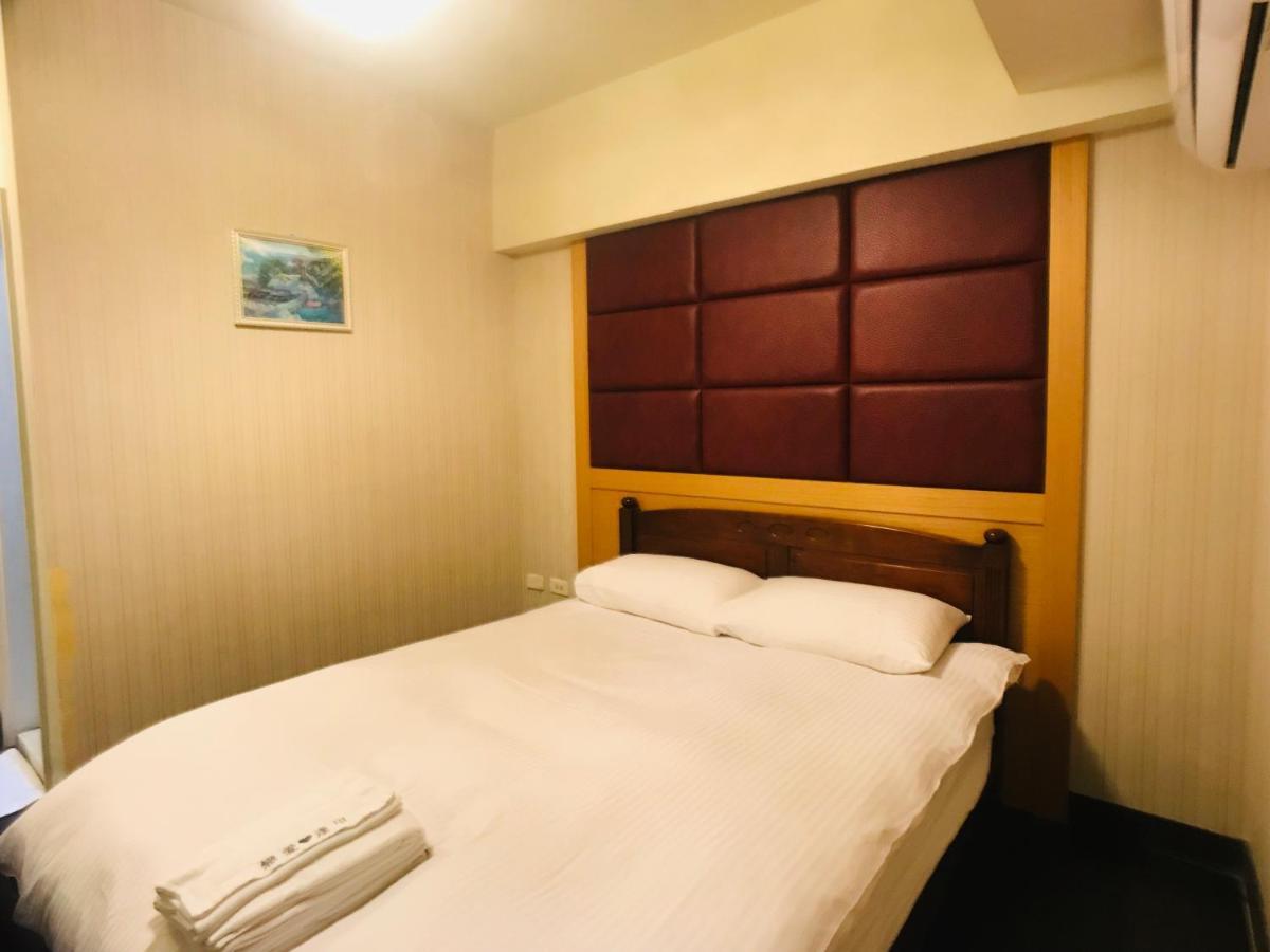 Love Feng Jia Apartment Hotel Taichung Buitenkant foto